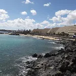 Sunny Self-catering Costa Teguise, Lanzarote, Spain Appartement *
