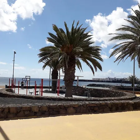 Sunny Self-catering Costa Teguise, Lanzarote, Spain コスタ・テギセ