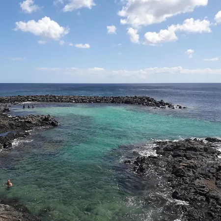 Apartamento Sunny Self-catering Costa Teguise, Lanzarote, Spain *